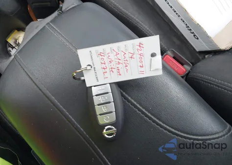 2014 Nissan Altima 2.5/2.5 S/2.5 Sl/2.5 Sv z USA, uszkodzony, nr VIN 1N4AL3AP5EC403721